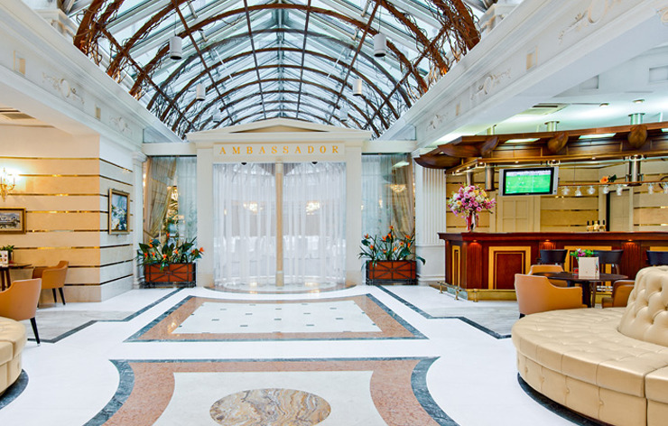 Ambassador Hotel São Petersburgo Exterior foto